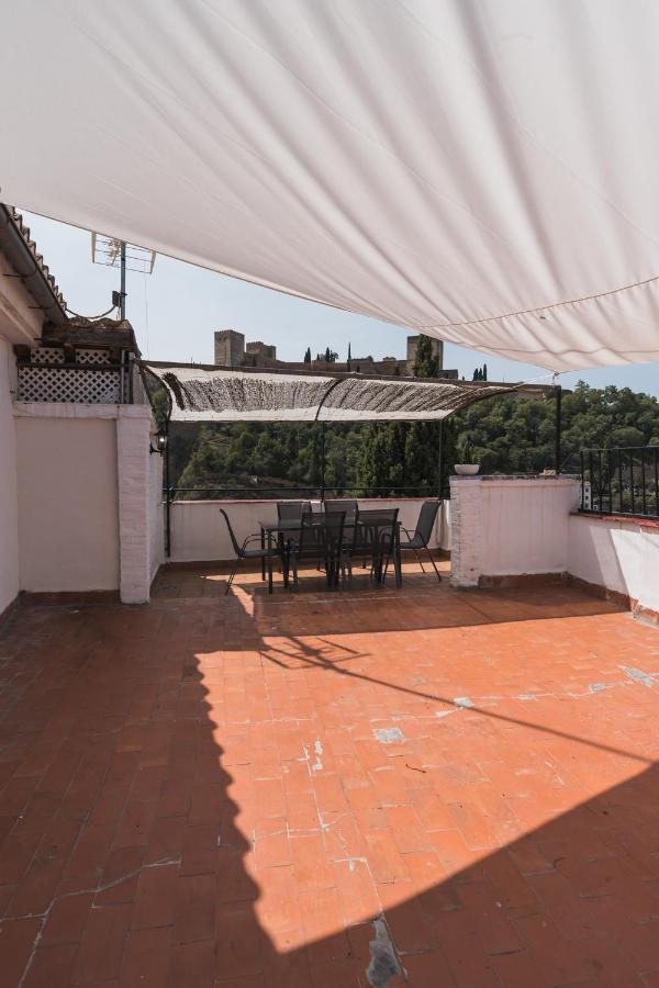 Tuguest Cobertizo Duplex Apartment غرناطة المظهر الخارجي الصورة