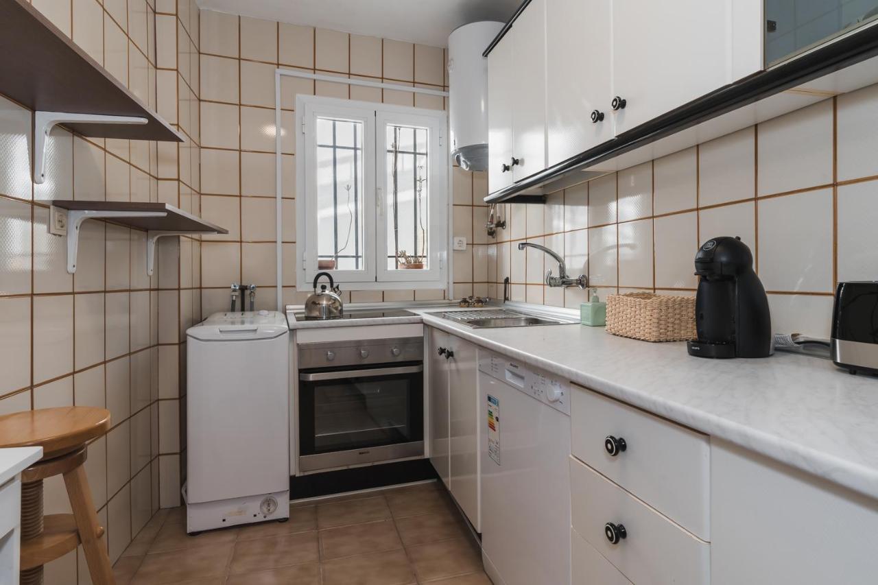 Tuguest Cobertizo Duplex Apartment غرناطة المظهر الخارجي الصورة