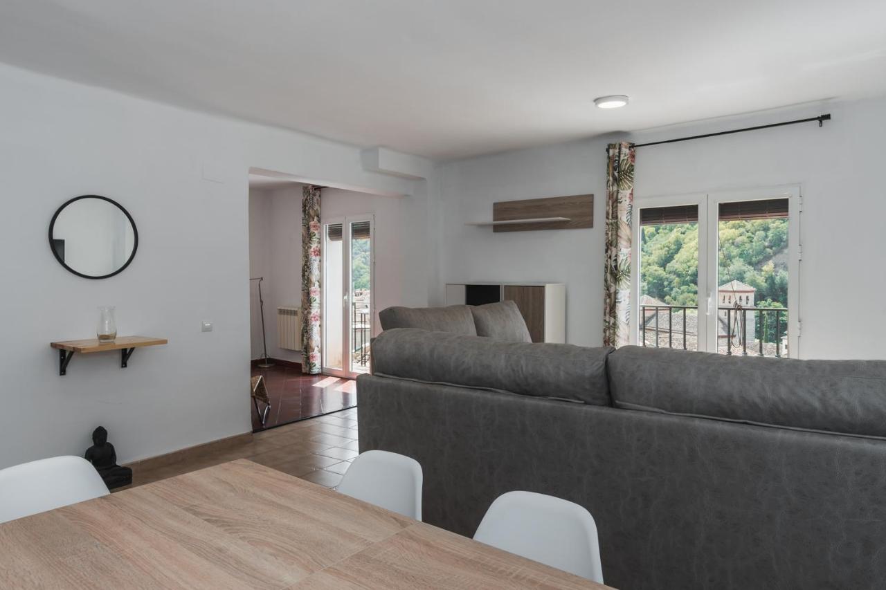 Tuguest Cobertizo Duplex Apartment غرناطة المظهر الخارجي الصورة